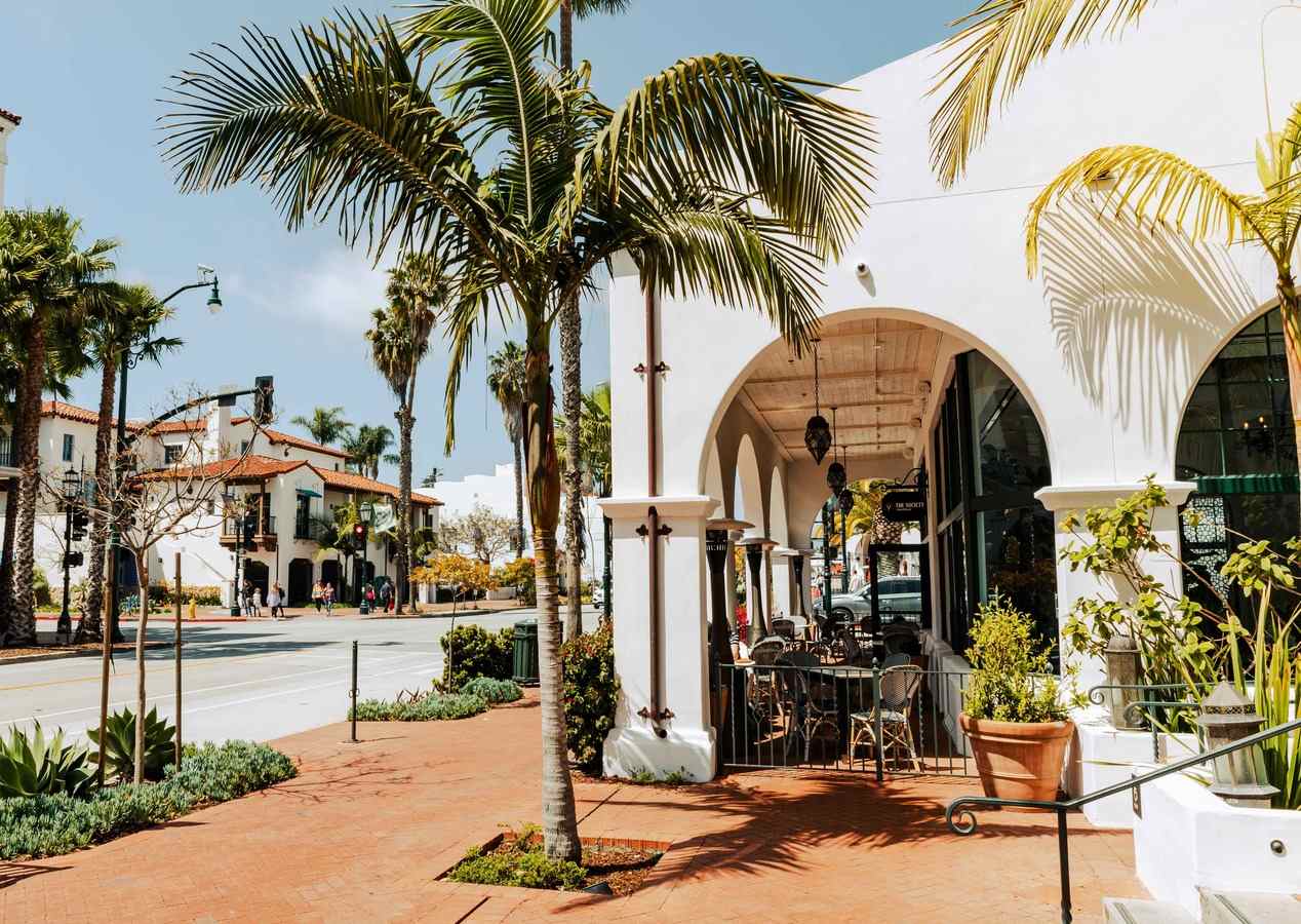 Kissimmee Real Estate - Amanda Sabio, REALTOR®, BROKER, OWNER